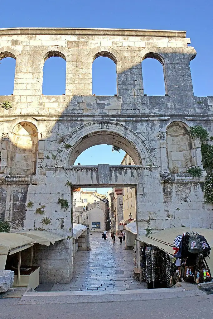 Split Old City and Diocletian's Palace Private Evening Tour