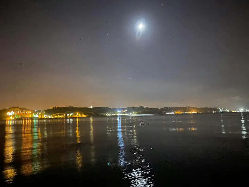 Night Sailing Tour in Lisbon