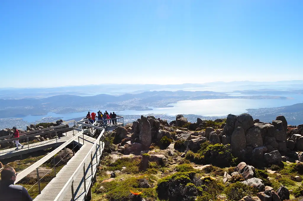 MONA Museum & Kunanyi/Mt. Wellington