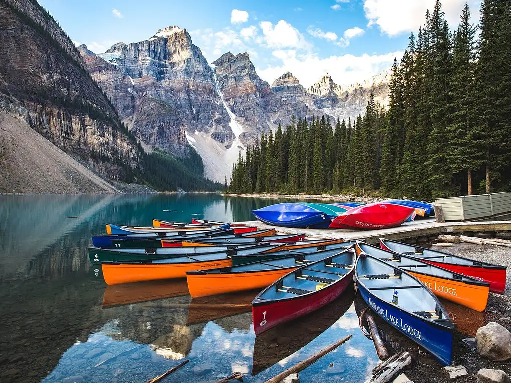 Lake Louise, Yoho National Park And Moraine Lake Tour | From Calgary