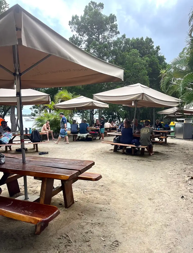 Tour to Tipplers on South Stradbroke Island from Gold Coast