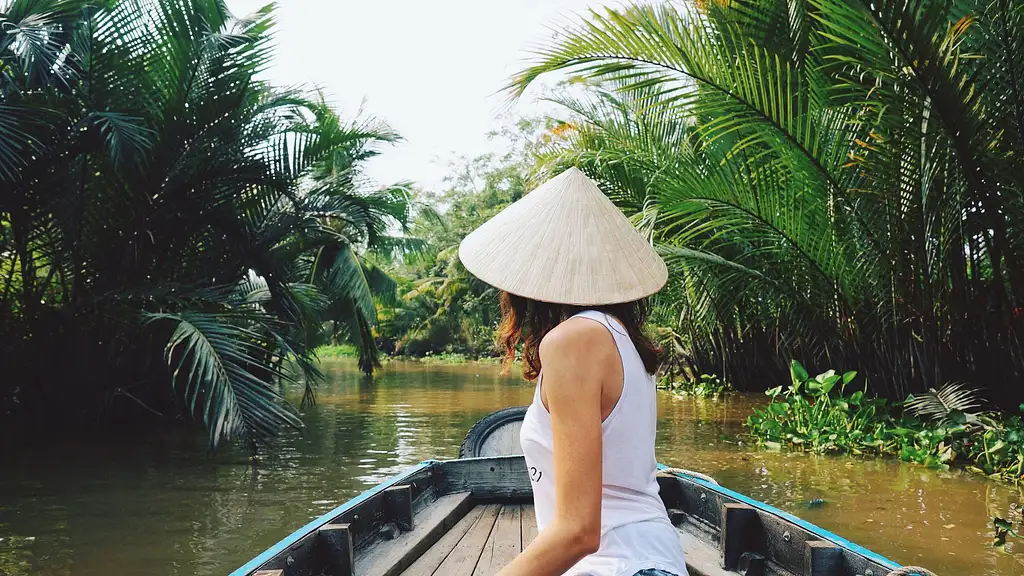 11 Day Ultimate Vietnam Group Tour | Hanoi to Ho Chi Minh (18 to 35's)