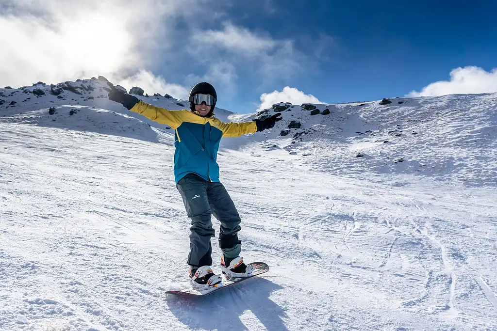 Ski New Zealand | 12 Day South Island Snow Odyssey (Haka Tours)