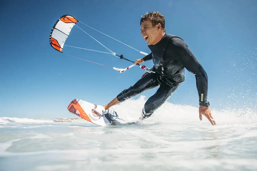 Kitesurfing | 2 Hour Private Lesson