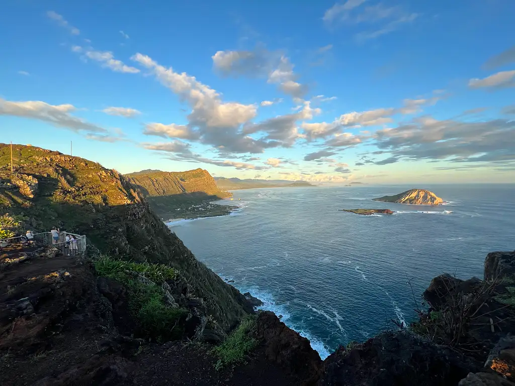 Sunrise Hike + Oahu East Experience - Makapu'u Lighthouse Trail