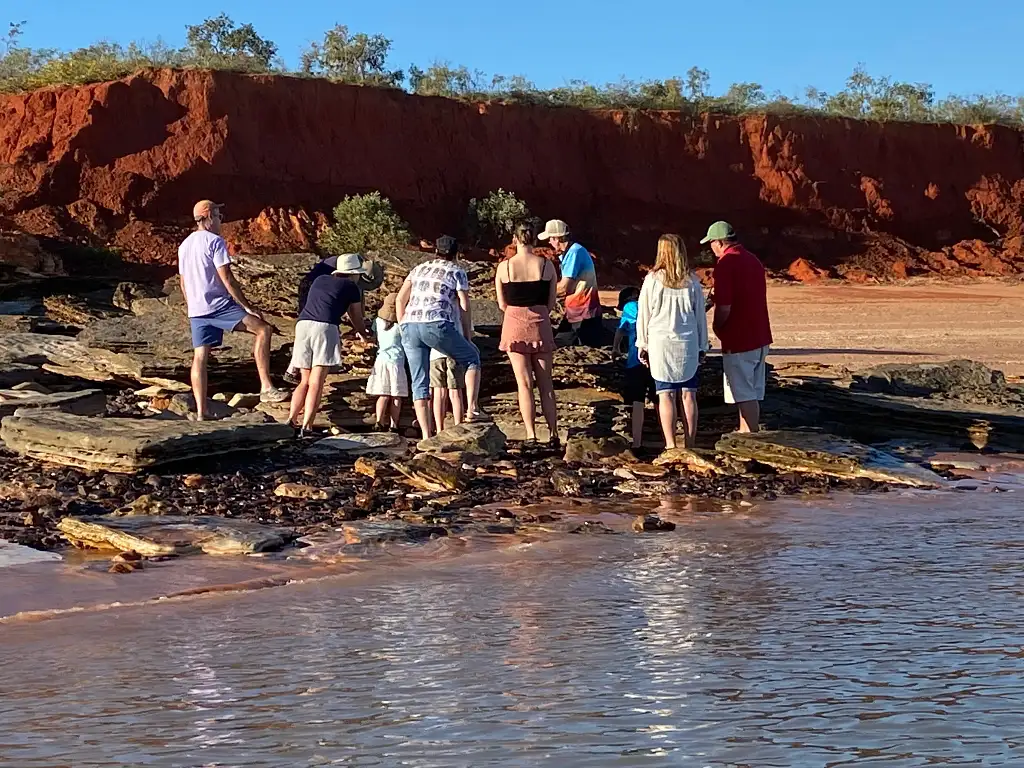 Scenic and Prehistoric Cruise