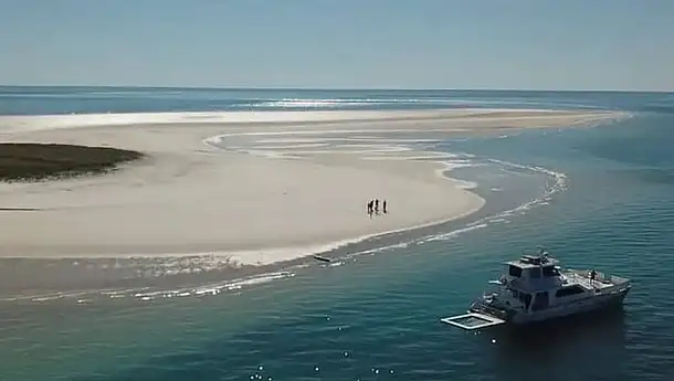 K'gari Cruise with Lunch: Swim, Stroll & Relax - Departing Hervey Bay