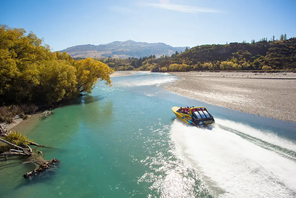 Queenstown Jet Boat & Boutique Wine Tour