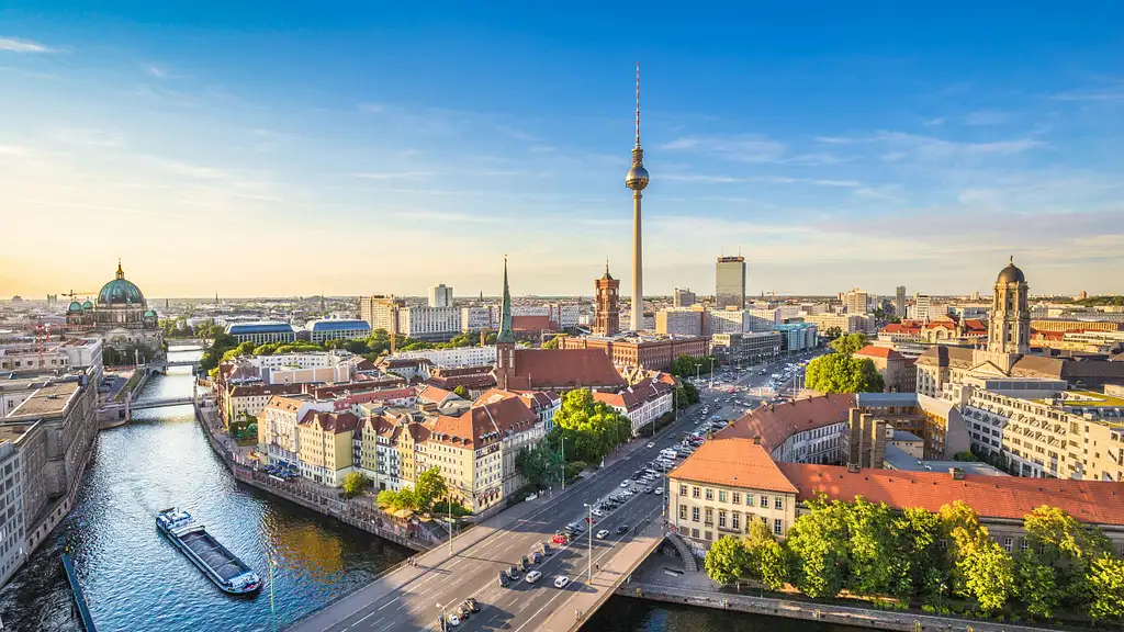 Berlin Comedy Bus Tour
