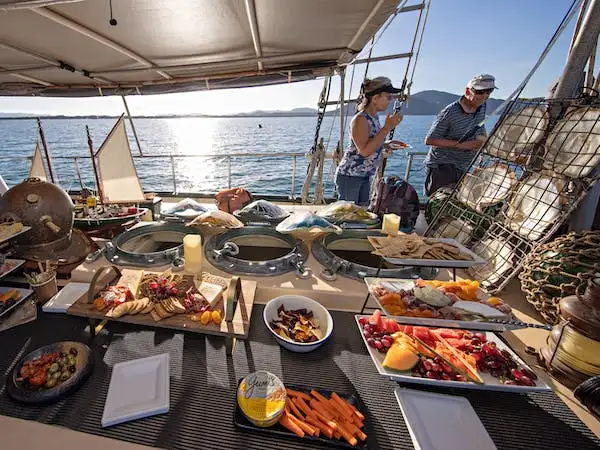 Tall Ship Sunset & Twilight Cruise on Derwent Hunter - Airlie Beach