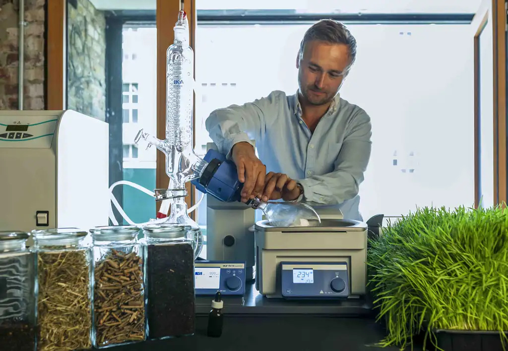 Hitch Gin Making Experience | Half Day Private Tour