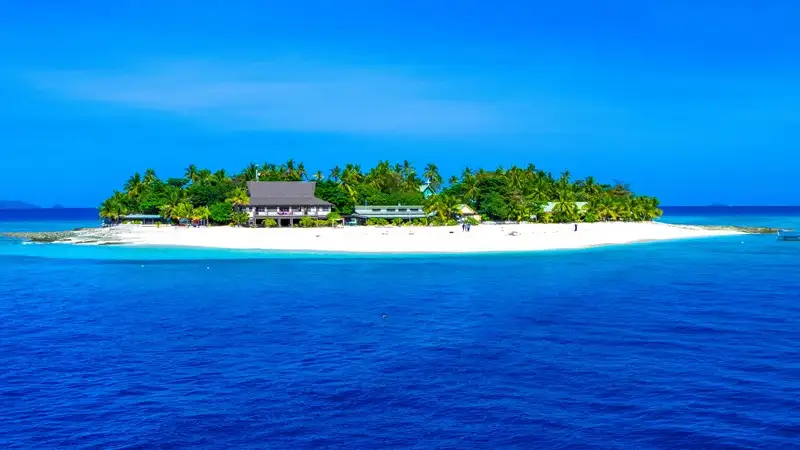 Beachcomber Island Resort Full Day or Half Day Cruise