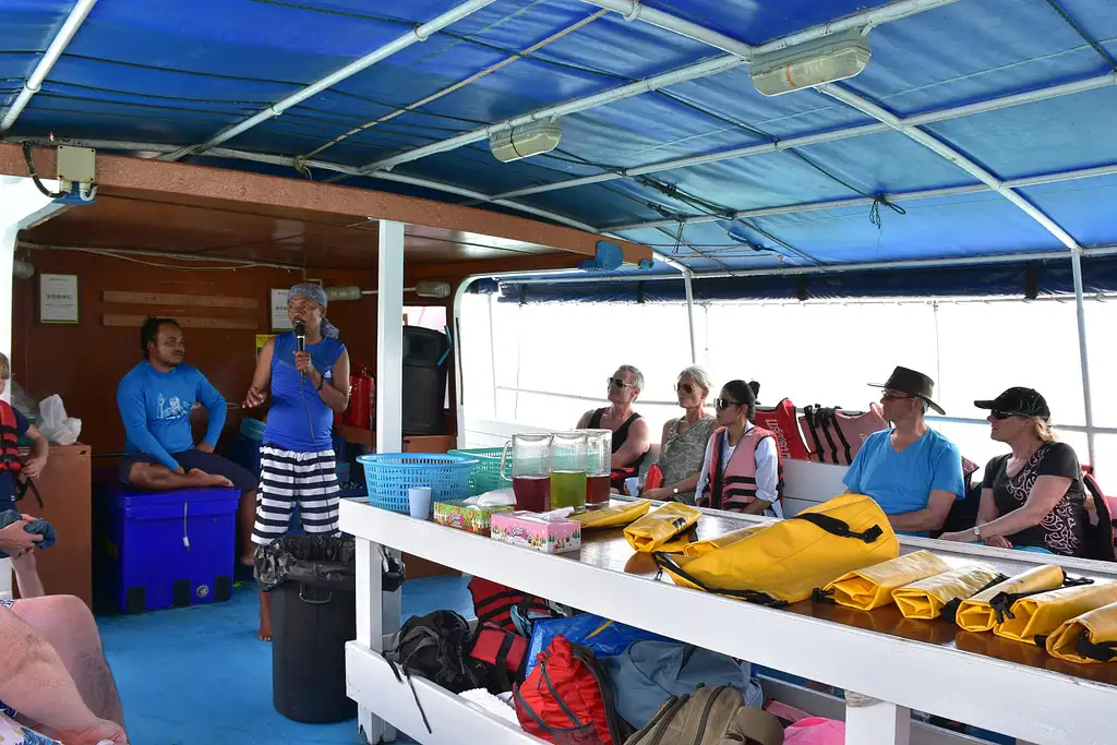 Hong Starlight Kayaking and Loi Krathong Ceremony from Phuket Full Day Tour