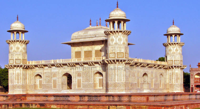 Agra - North India Adventure