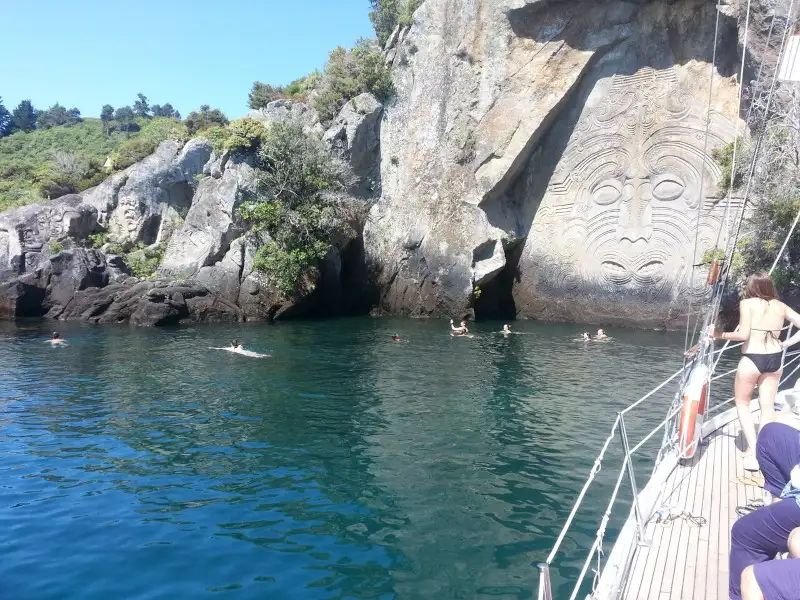 'Tiki' Bus Pass | Auckland to Christchurch | Kiwi Experience