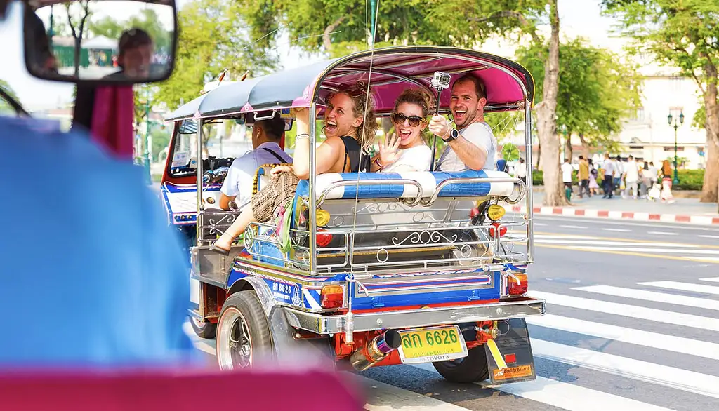 38 Day Epic Asia Tour | Intro Travel