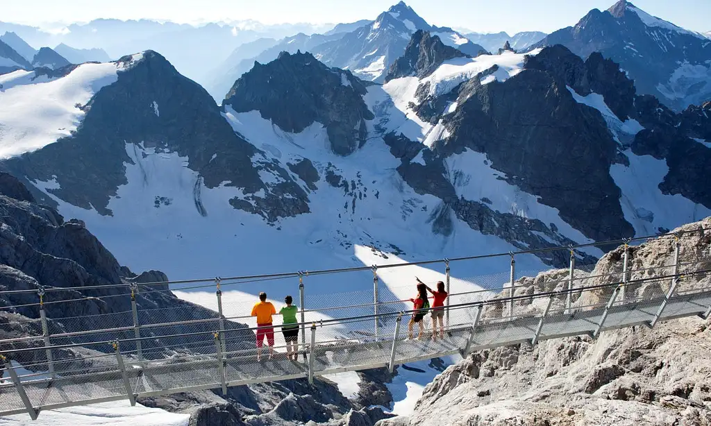 Mount Titlis and Glacier Excursion from Zurich