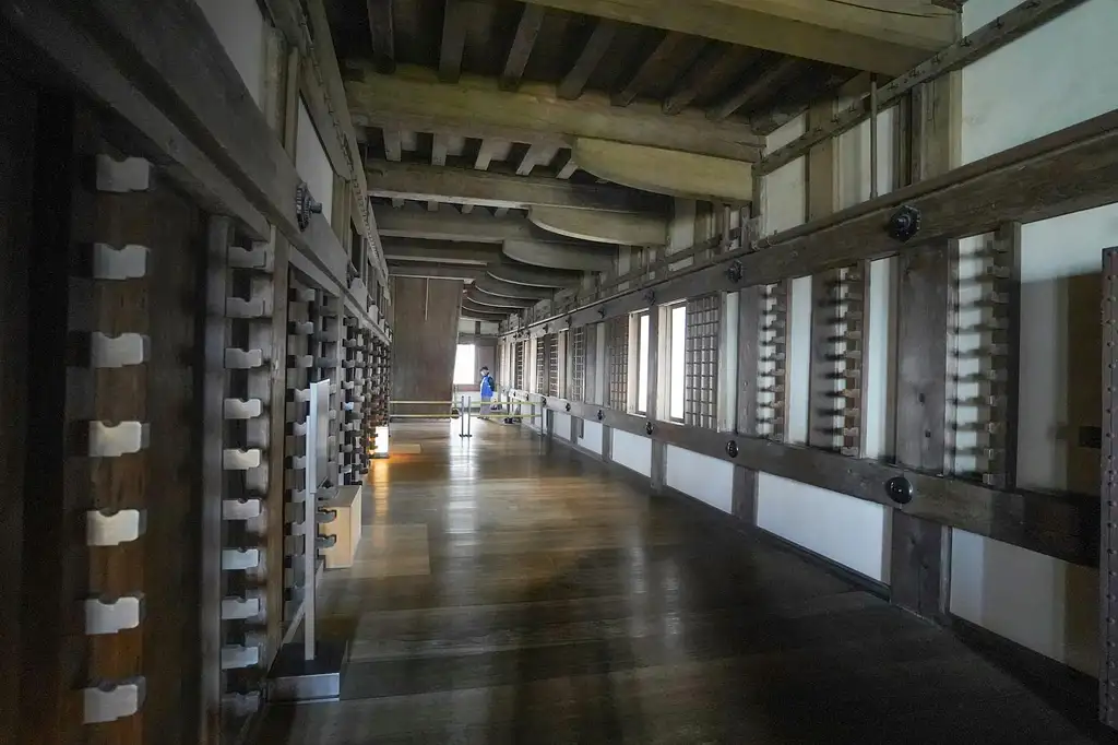 Himeji Castle Town Guided Bike Tour With Lunch | Half-day