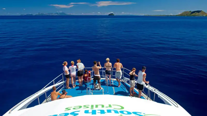 Mamanuca Island Explorer Sightseeing Cruise - Full Day or Half Day