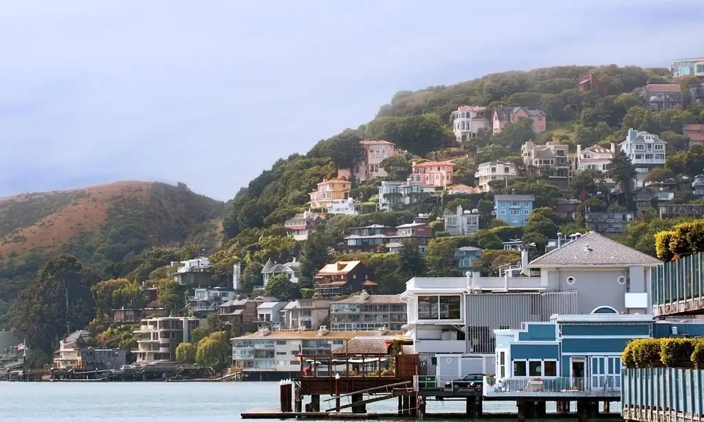 Muir Woods And Sausalito Guided Tour With Transportation