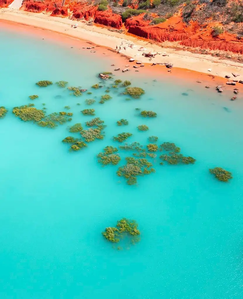 Broome Scenic Helicopter Flight + Pearl Farm Tour with Lunch