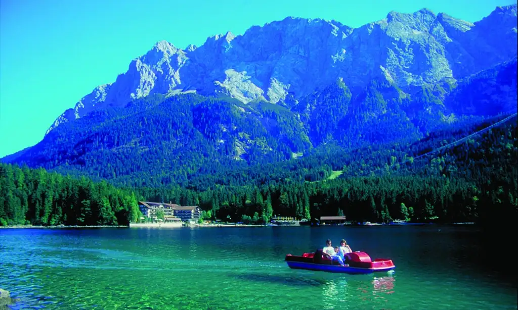 Ettal Monastery and Zugspitze Day Tour