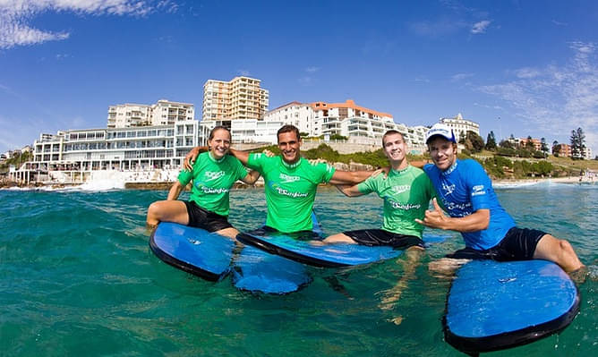 Sydney surfing tours