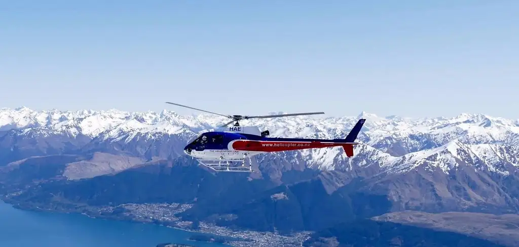 Milford Sound Glass Roof Scenic Tour with Cruise & Helicopter Flight