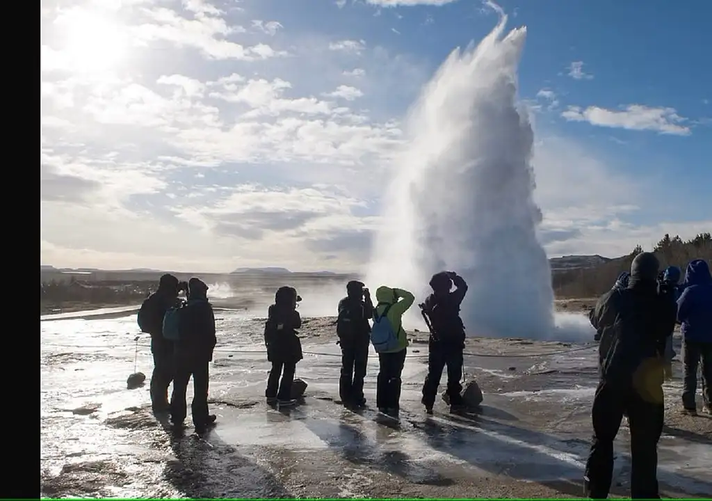 Golden Circle and Northern Lights Guided Tour from Reykjavik