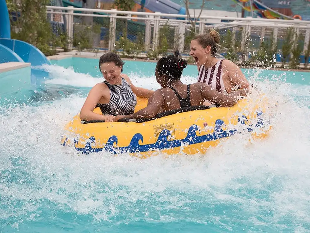 Laguna Waterpark Pass include All You Can Eat & Drink