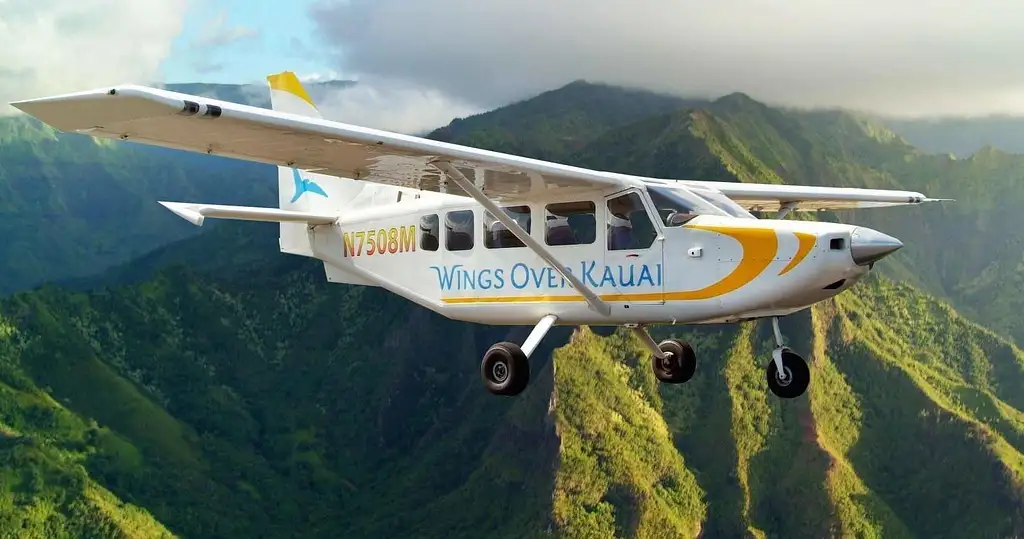 Scenic Flight Over Kauai
