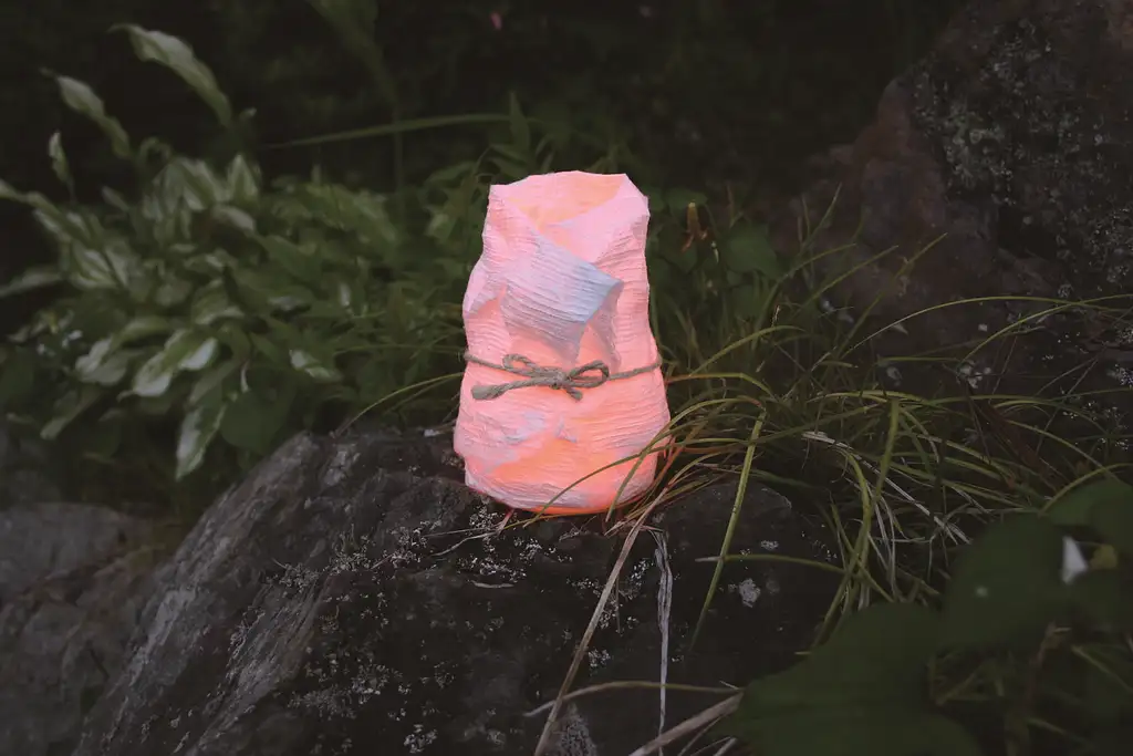 Create a Washi LED Candle in Tokyo's Countryside
