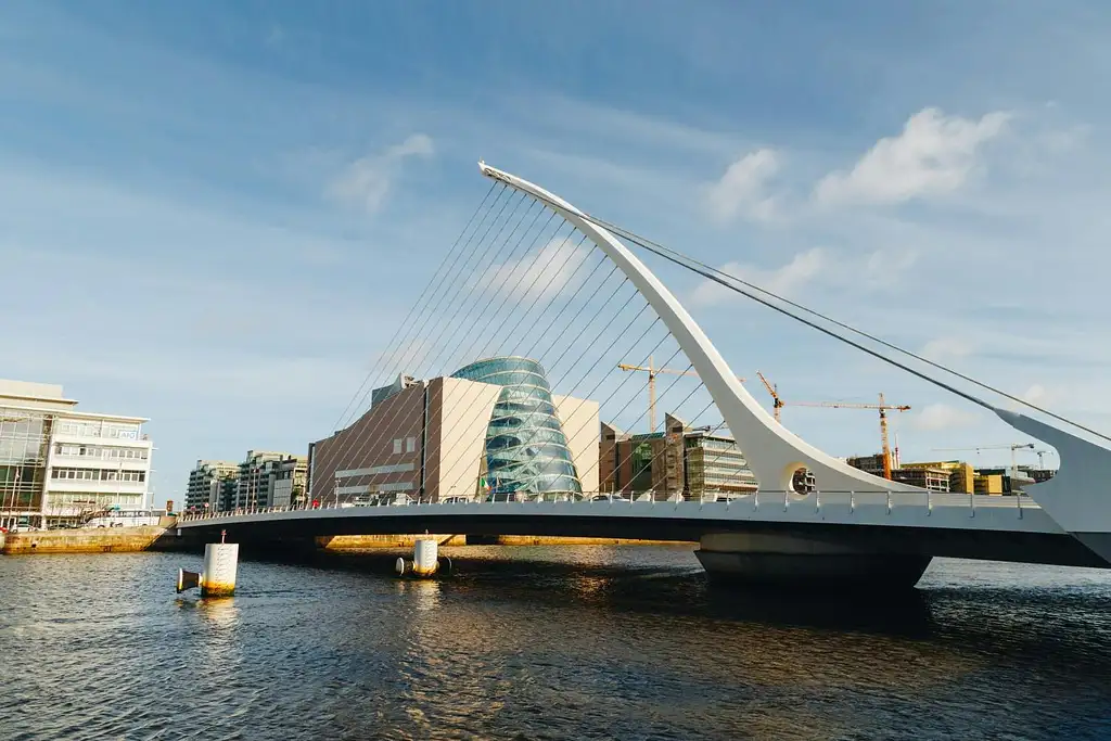 Sightseeing Cruise on the River Liffey | 45 Minutes