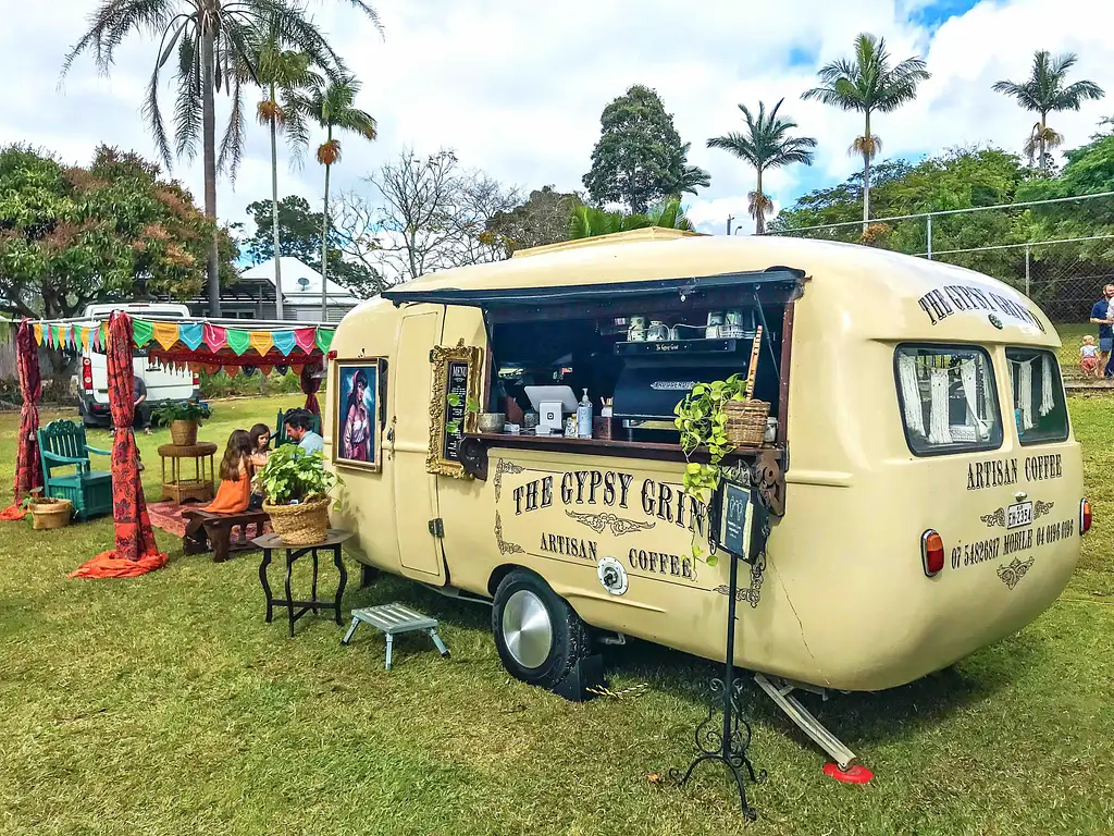 Noosa Hinterland with Gourmet lunch & Wine tasting - Day Tour