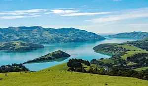 Akaroa Day Trip from Christchurch