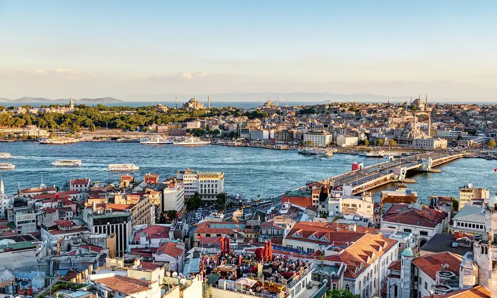 Istanbul and Bosphorus Cruise on Private Boat Half-day Morning Tour