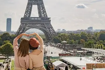 Eiffel Tower Reserved Timed With Audio Guide | 2nd Floor