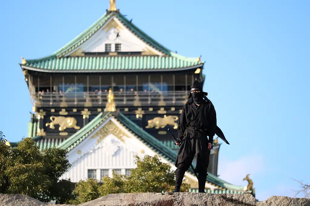 Osaka Half-Day Samurai Bus Tour