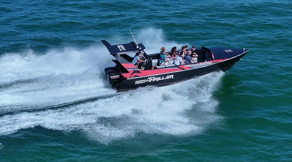 Noosa National Park & Dolphin Safari