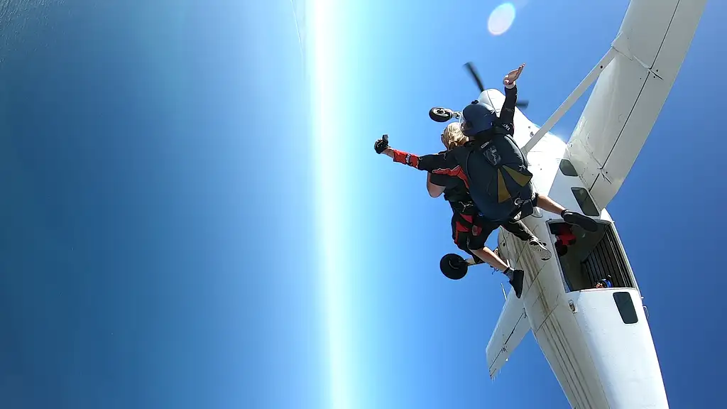 Great Ocean Road Tandem Skydive – Up To 15,000ft