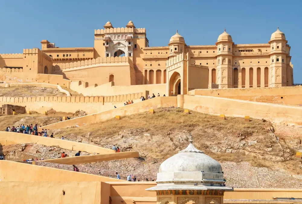 15 Day Uncover India Tour: Delhi to Goa | G Adventures 18-30's
