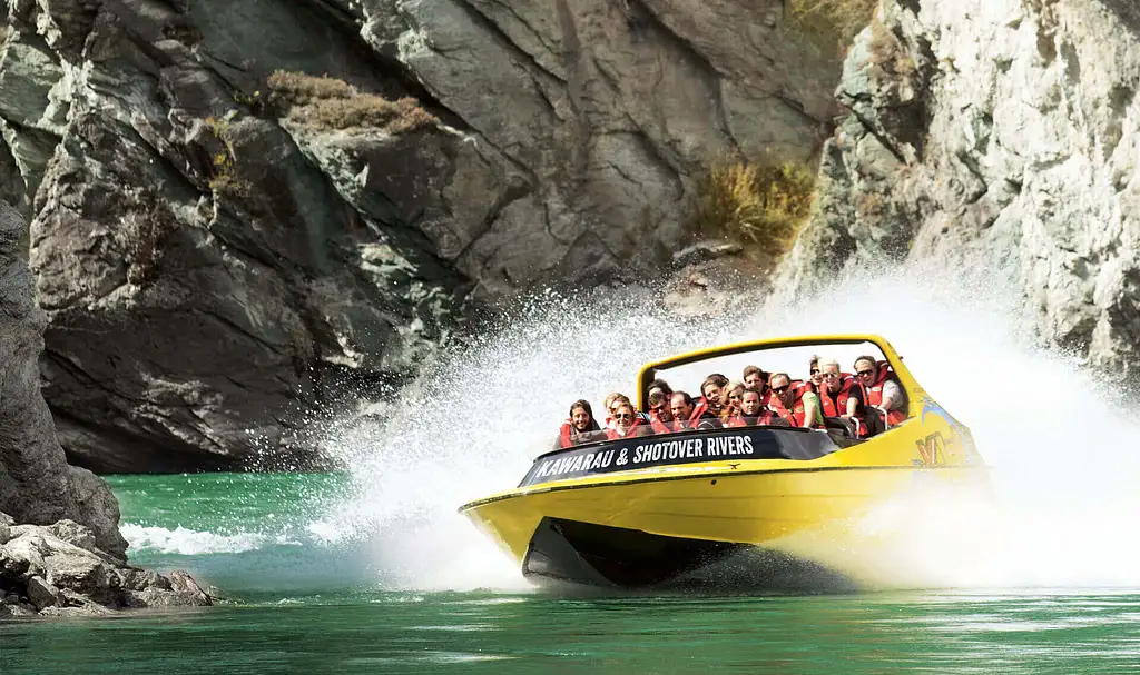 Queenstown Jet Boat & Boutique Wine Tour