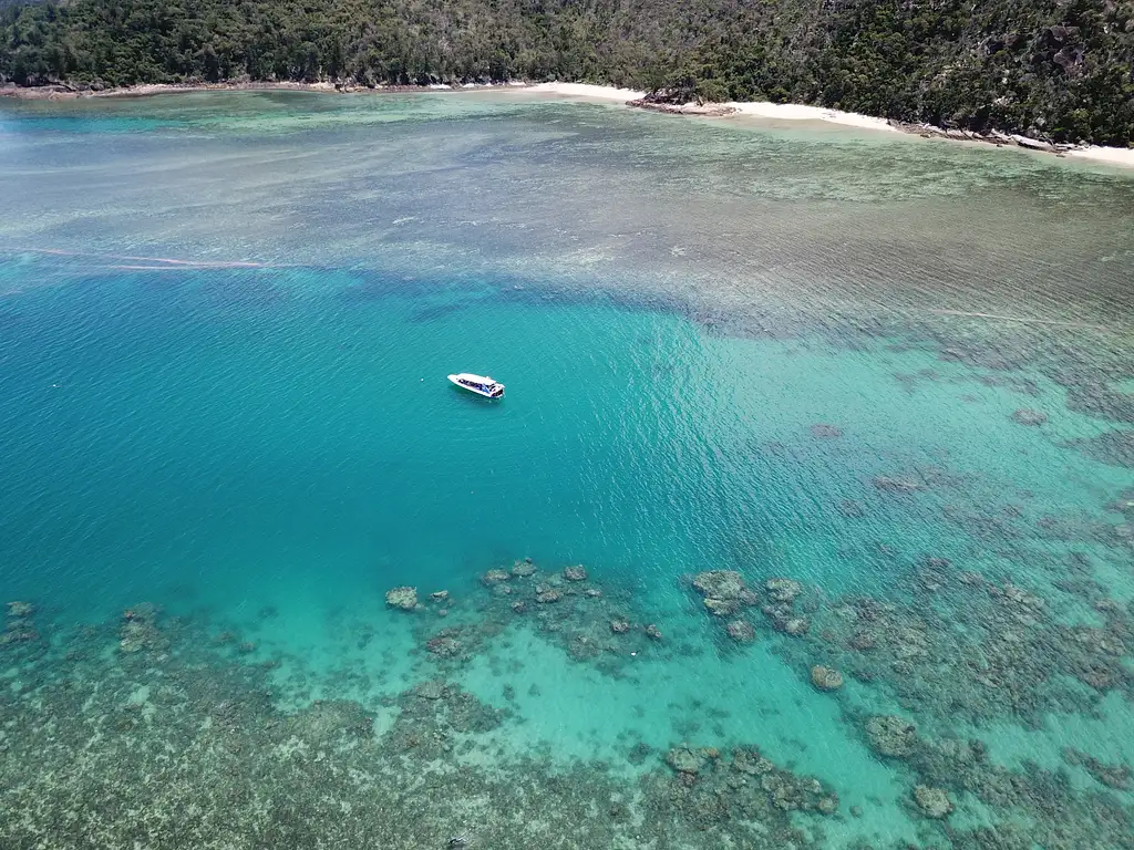 Whitsunday Island & Whitehaven Beach Safari - Airlie Beach