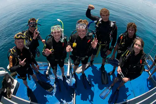 Dive-Students-20.jpeg