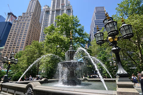 New York History and Food Tour with Statue of Liberty and Ellis Island Visit