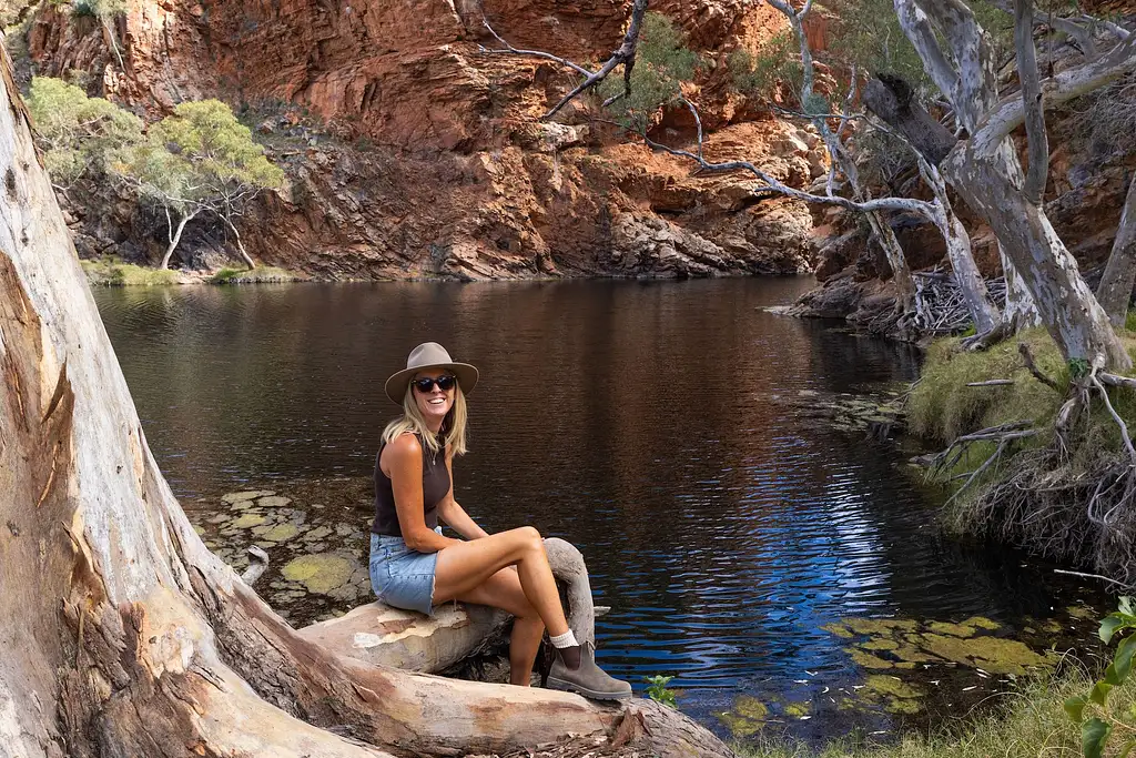 4 Day Red Centre to West MacDonnell Tour | From Ayers Rock/Yulara (BDTNT150EXT)