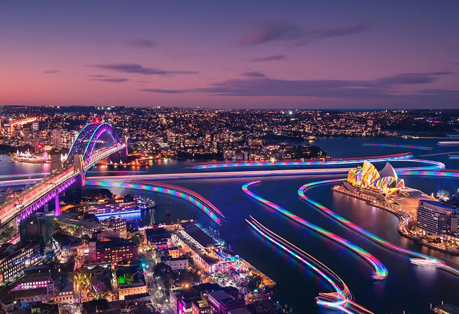 Vivid Sydney 2025: All-inclusive Dinner Cruise with Beverage Package
