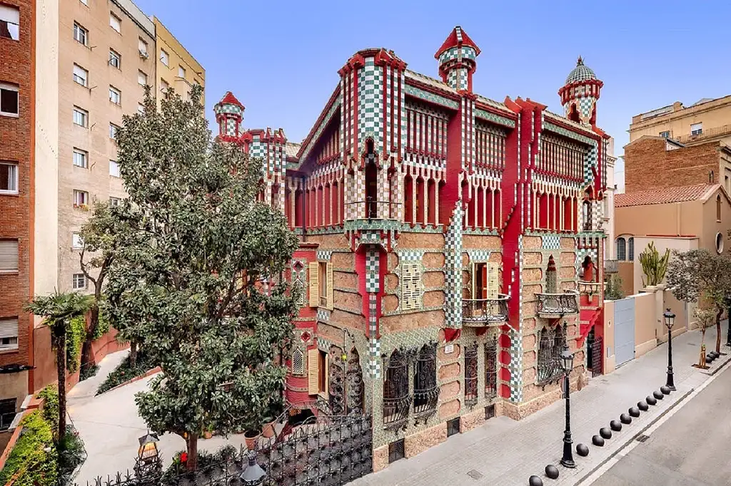 Gaudí Casa Vicens Tickets | Skip-the-line