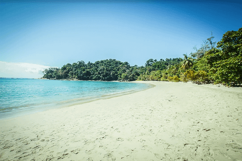 manuel-antonio-beaches
