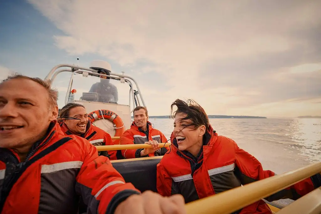 Sea Vancouver Waterfront | Sightseeing With City And Nature Tour
